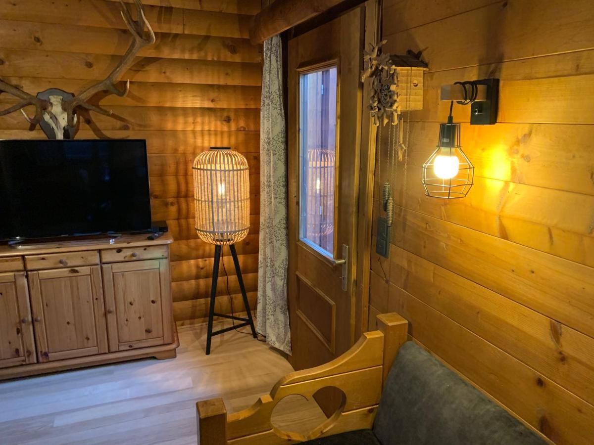 Ferienwohnungen Im Blockhaus Metzler Schwarzenberg im Bregenzerwald Dış mekan fotoğraf
